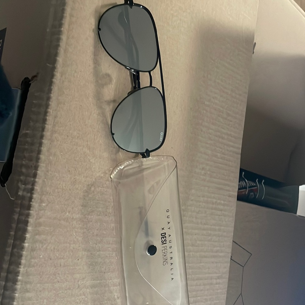 Quay desi sunglasses